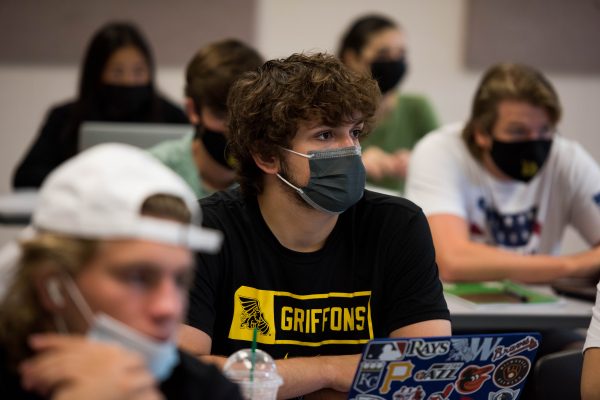 students classroom face masks griffons